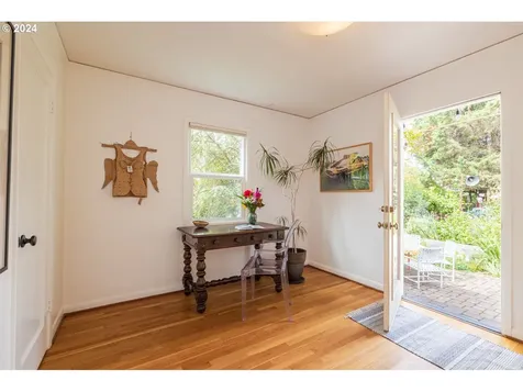 3535 SE Insley Street Portland OR 97202