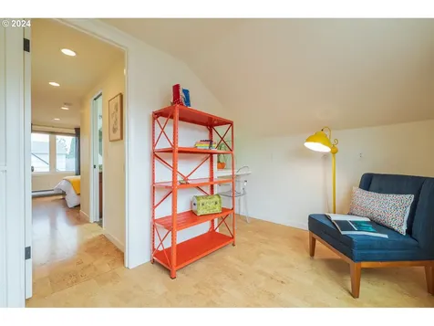 3535 SE Insley Street Portland OR 97202