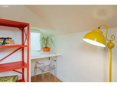 3535 SE Insley Street Portland OR 97202