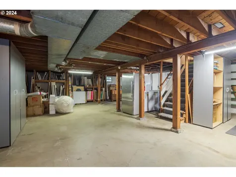 3535 SE Insley Street Portland OR 97202