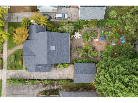 3535 SE Insley Street Portland OR 97202