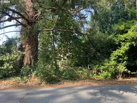 6215 Burma Road Lake Oswego OR 97035