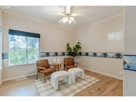435 Naismith Boulevard Eugene OR 97404