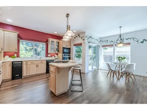 435 Naismith Boulevard Eugene OR 97404