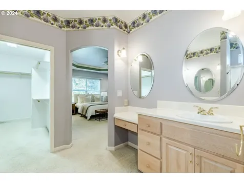 435 Naismith Boulevard Eugene OR 97404