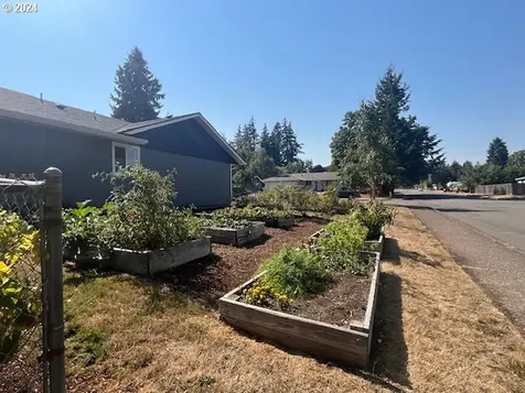 4812 Dakota Road Se Salem OR 97302