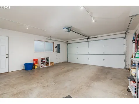 536 NW 55th Street Newport OR 97365
