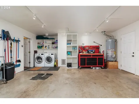 536 NW 55th Street Newport OR 97365