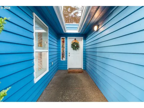 536 NW 55th Street Newport OR 97365