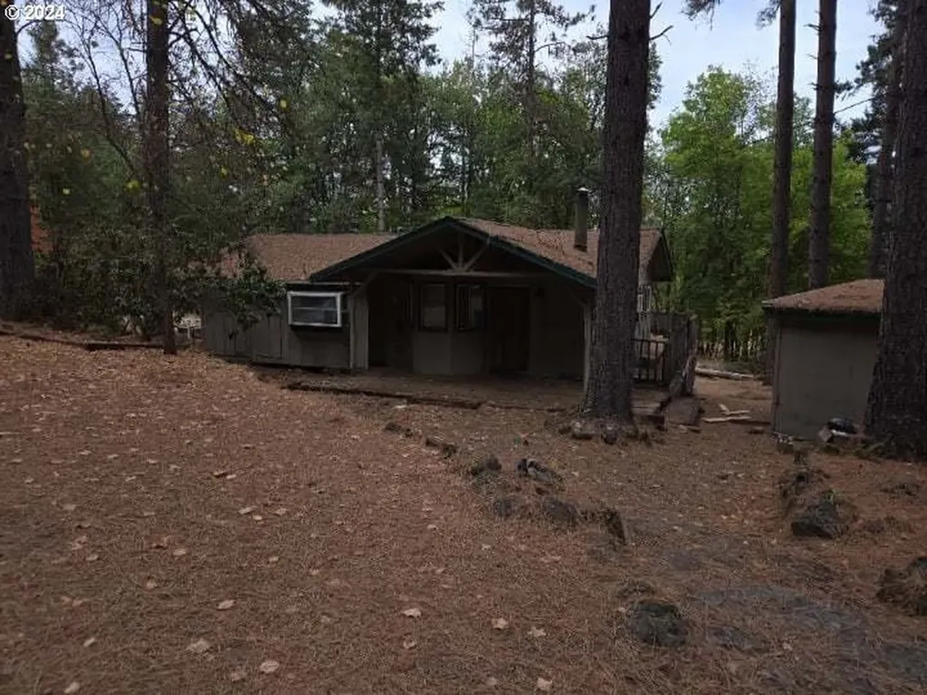 5950 Riverbanks Road Grants Pass OR 97527