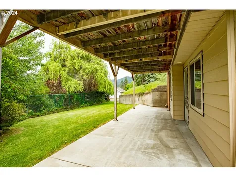201 M Avenue La Grande OR 97850