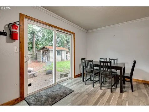 813 Pioneer Street Ridgefield WA 98642