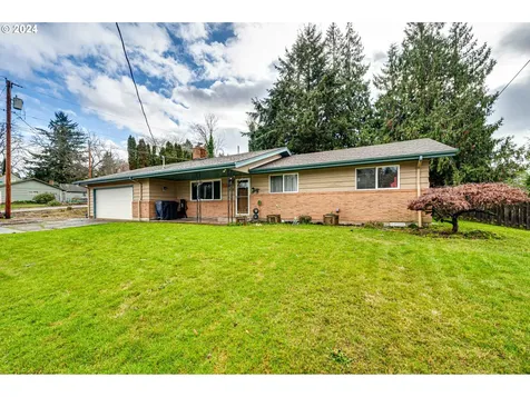 813 Pioneer Street Ridgefield WA 98642