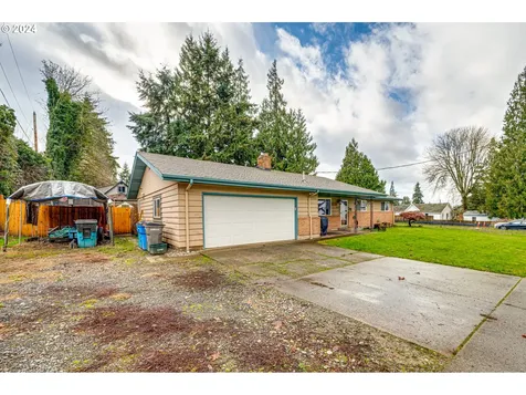 813 Pioneer Street Ridgefield WA 98642