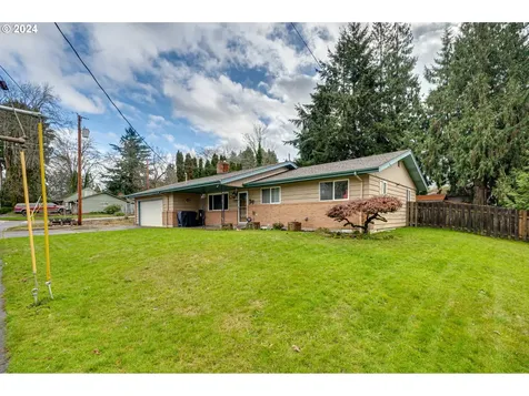 813 Pioneer Street Ridgefield WA 98642