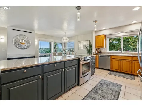 113 Deerbrook Drive Oregon City OR 97045