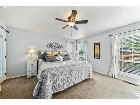 113 Deerbrook Drive Oregon City OR 97045