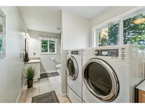 113 Deerbrook Drive Oregon City OR 97045