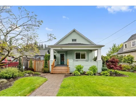 914 6th Street Oregon City OR 97045