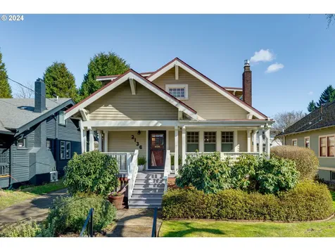 2136 Ne Cesar E Chavez Boulevard Portland OR 97212