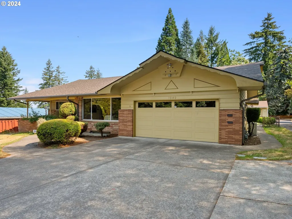 1040 NE 148th Avenue Portland OR 97230