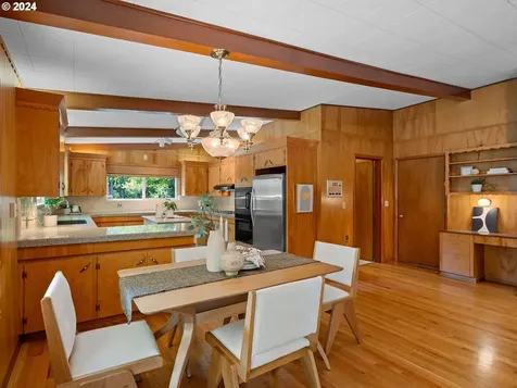 1040 NE 148th Avenue Portland OR 97230