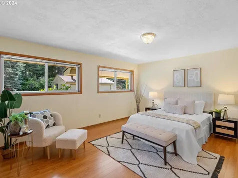 1040 NE 148th Avenue Portland OR 97230