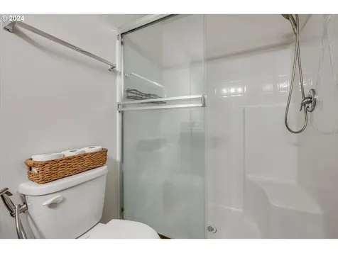 17347 NW Shackelford Road Portland OR 97229