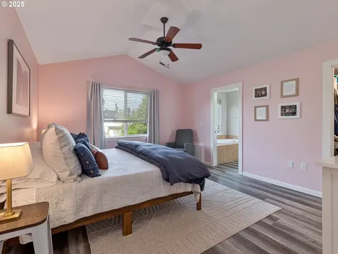 19544 Morrie Drive Oregon City OR 97045