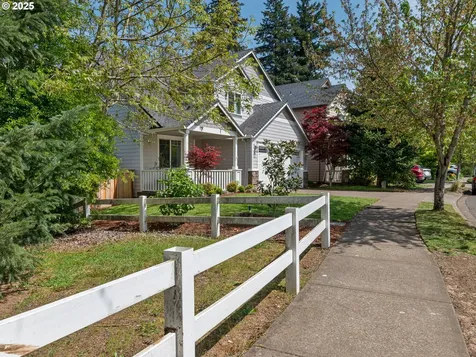 19544 Morrie Drive Oregon City OR 97045