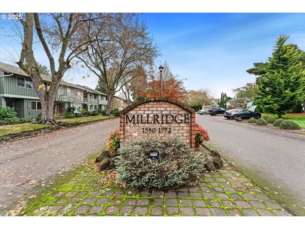 1724 NW 143rd Avenue Portland OR 97229