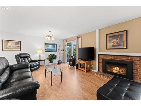 1724 NW 143rd Avenue Portland OR 97229