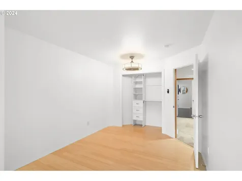 10225 NW 312th Place North Plains OR 97133