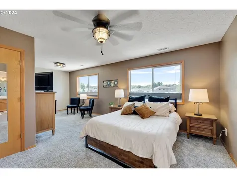 21908 Ne Lachenview Lane Fairview OR 97024