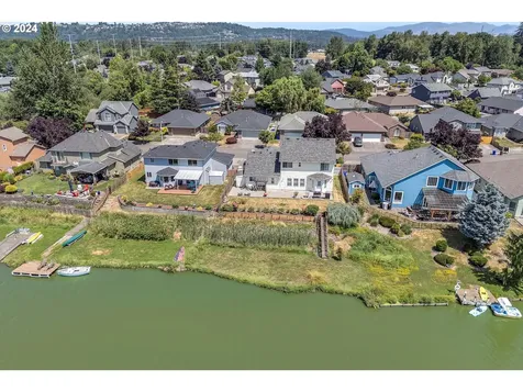 21908 Ne Lachenview Lane Fairview OR 97024