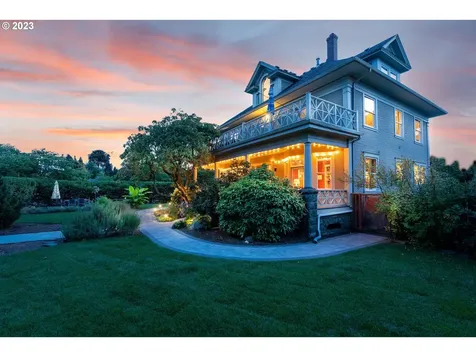 5709 N Vancouver Avenue Portland OR 97217