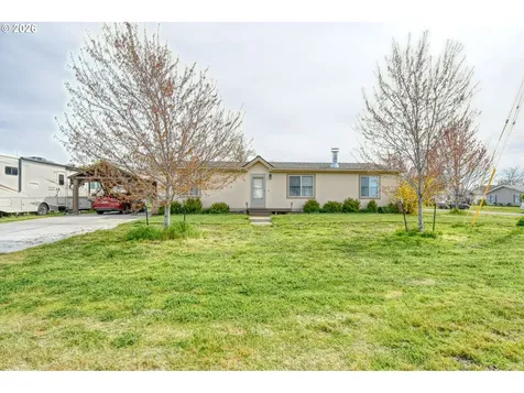 303 E College Street Athena OR 97813