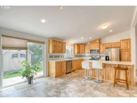 303 E College Street Athena OR 97813