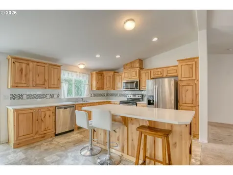 303 E College Street Athena OR 97813