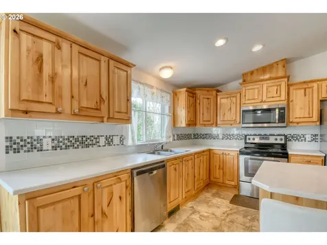 303 E College Street Athena OR 97813