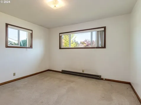947 N Holly Street Canby OR 97013