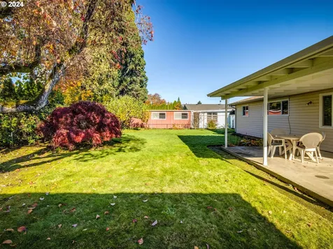 947 N Holly Street Canby OR 97013