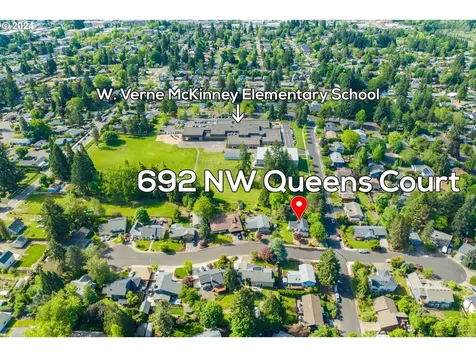 692 Nw Queens Court Hillsboro OR 97124
