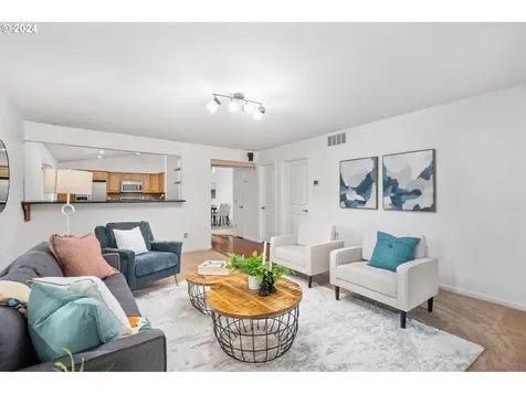 4213 Se Althaus Circle Troutdale OR 97060