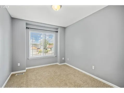 4213 Se Althaus Circle Troutdale OR 97060