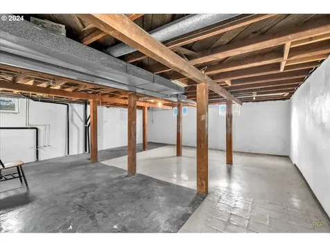 319 W 27th Street Vancouver WA 98660
