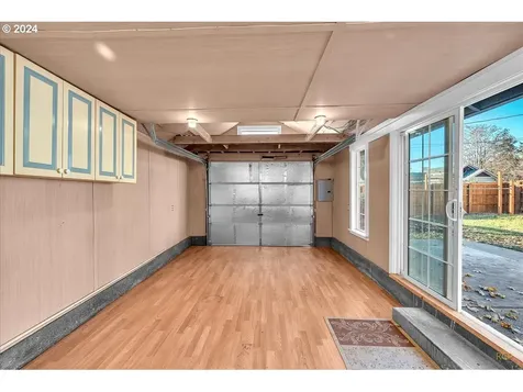 319 W 27th Street Vancouver WA 98660