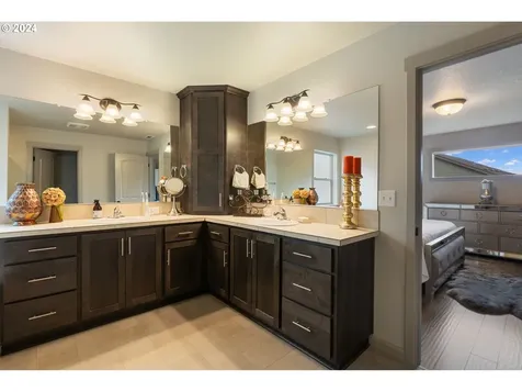 15405 NE 106th Street Vancouver WA 98682