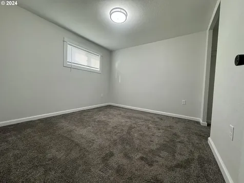 2320 Everett Avenue North Bend OR 97459