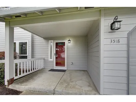 3518 NE 161st Avenue Vancouver WA 98682